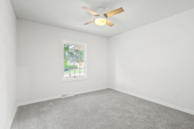 1210 S BRIDGEWOOD DR, Columbia, MO 65203