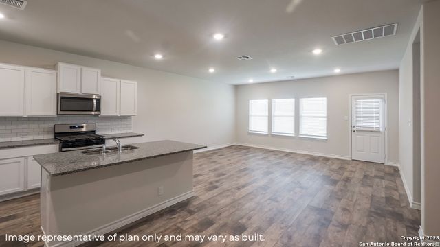 21010 Gravel Keep, San Antonio, TX 78266