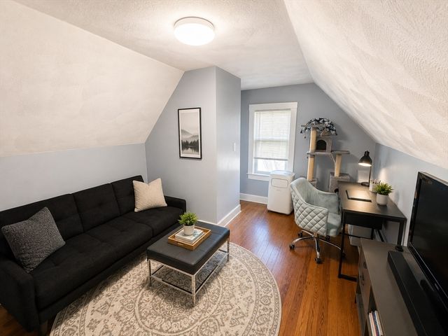 32 Mansfield Street B, Everett, MA 02149
