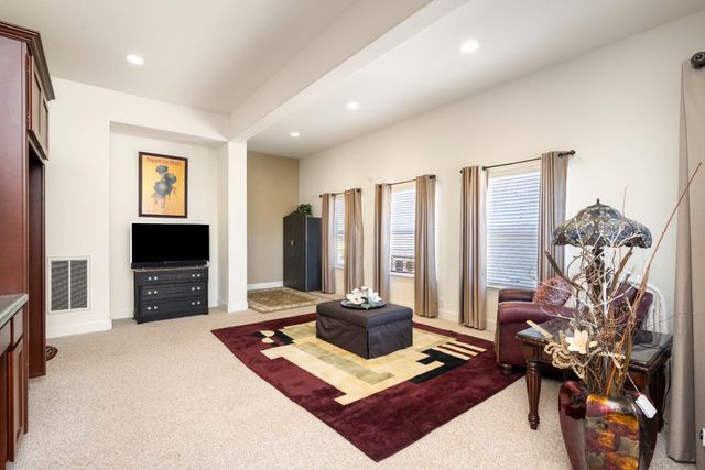 1560 High St, Auburn, CA 95603