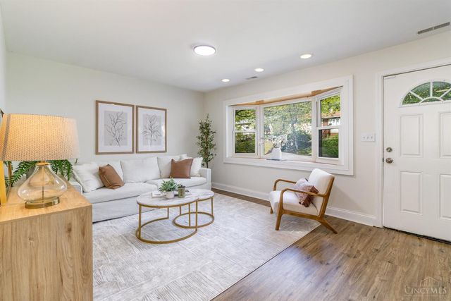 1723 Monterey Court, Cincinnati, OH 45223