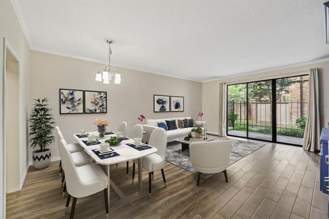 2400 N Braeswood Boulevard 111, Houston, TX 77030
