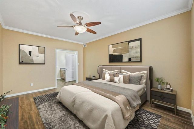 2400 N Braeswood Boulevard 111, Houston, TX 77030