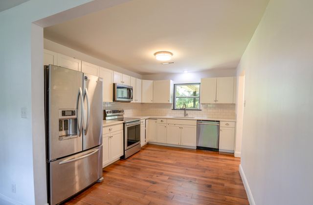 300 W End Drive, Moncks Corner, SC 29461