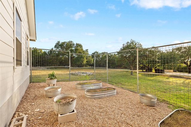 28 Long Creek RD, Austin, TX 78737