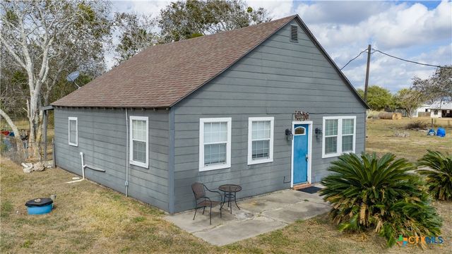 1296 Brownson Road, Victoria, TX 77905