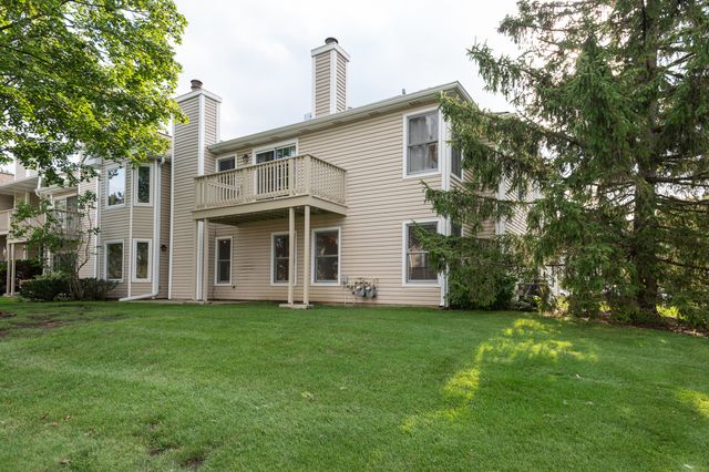 1891 Fox Run Drive A1, Elk Grove Village, IL 60007