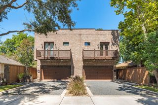 819 Algregg Street, Houston, TX 77008