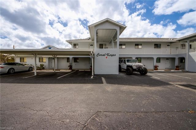 1202 Cape Coral PKWY W 107, Cape Coral, FL 33914