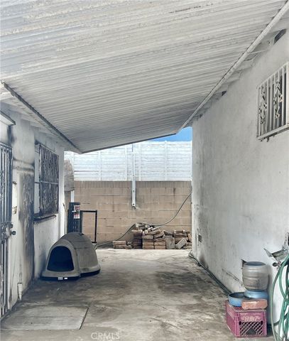 1554 W 207th Street, Los Angeles, CA 90501