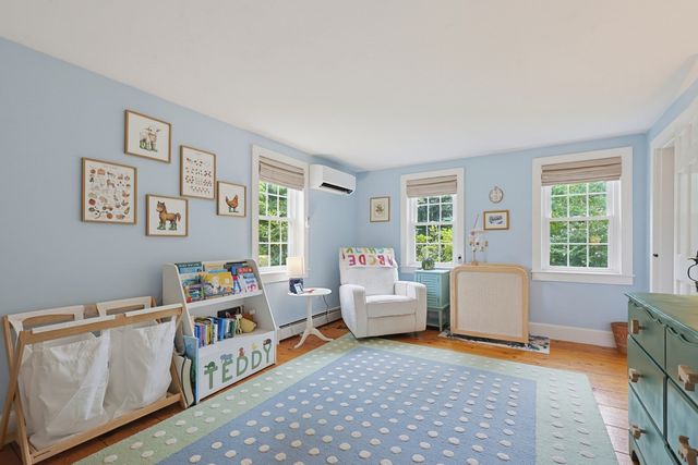 79 Mount Lebanon St, Pepperell, MA 01463