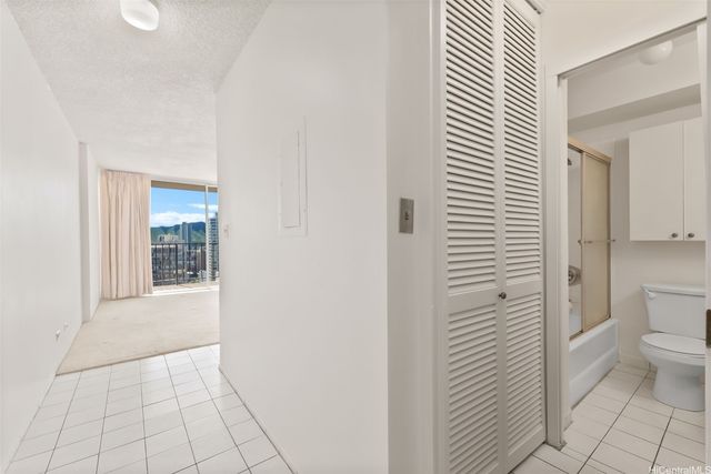 2345 Ala Wai Boulevard 2409, Honolulu, HI 96815