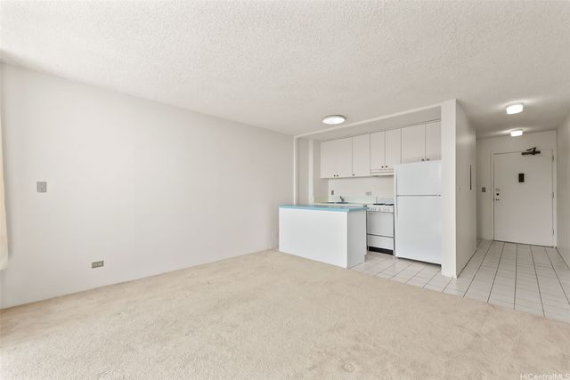 2345 Ala Wai Boulevard 2409, Honolulu, HI 96815