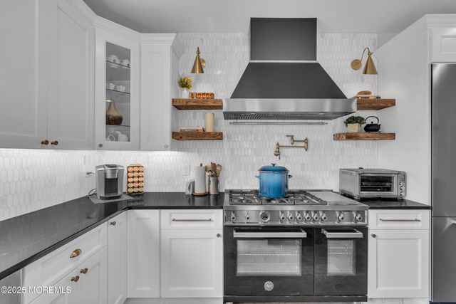 2118 Edgewood Place, Spring Lake, NJ 07762