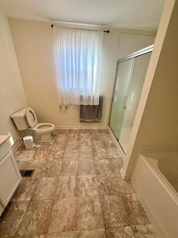 808 Saddle Avenue, Pataskala, OH 43062