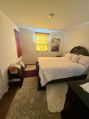 808 Saddle Avenue, Pataskala, OH 43062