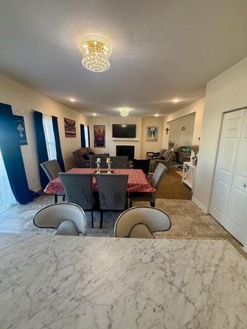 808 Saddle Avenue, Pataskala, OH 43062