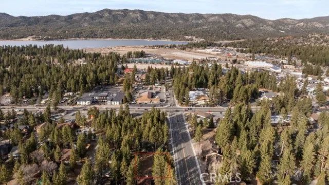 580 Summit, Big Bear Lake, CA 92315
