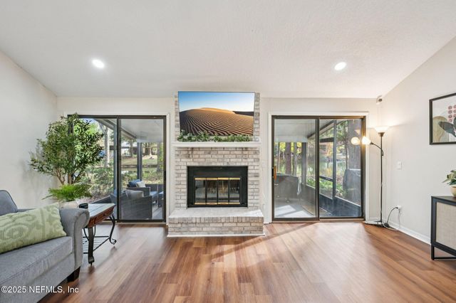 3138 LAUREL GROVE S, Jacksonville, FL 32223