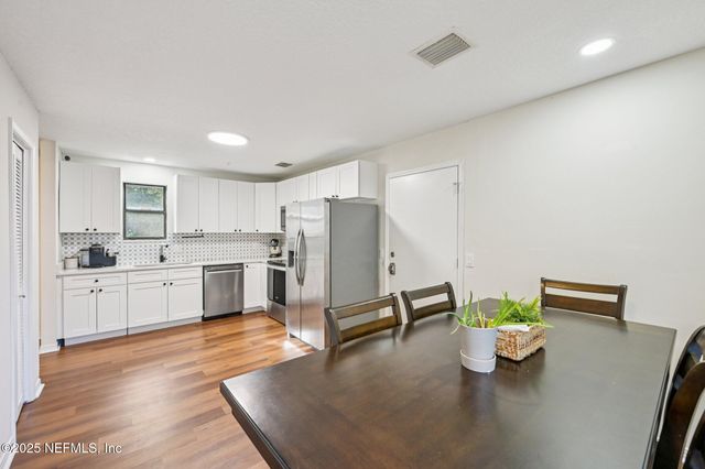 3138 LAUREL GROVE S, Jacksonville, FL 32223