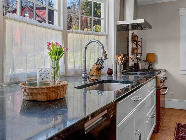 1 Hopkins Street, Montpelier, VT 05602