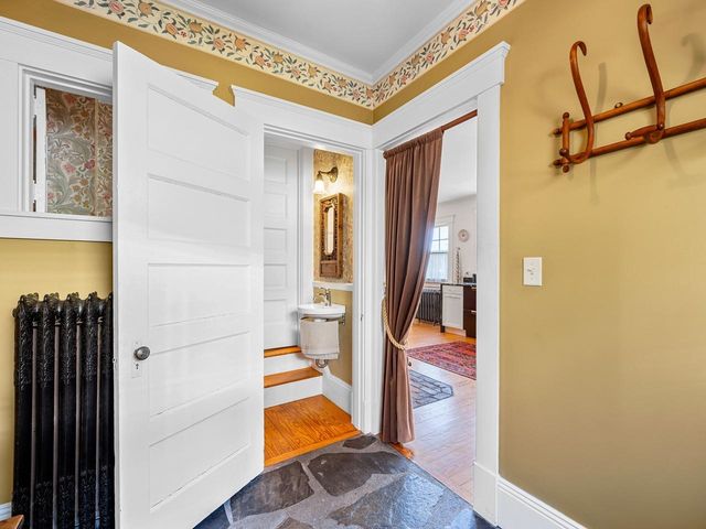 1 Hopkins Street, Montpelier, VT 05602