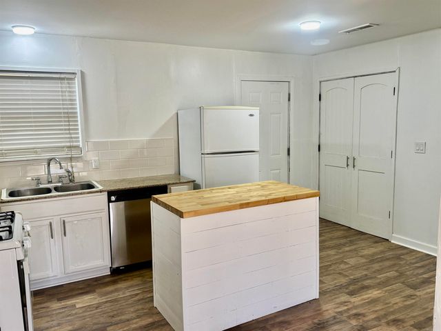 1503 Collins Dr., Pine Bluff, AR 71601