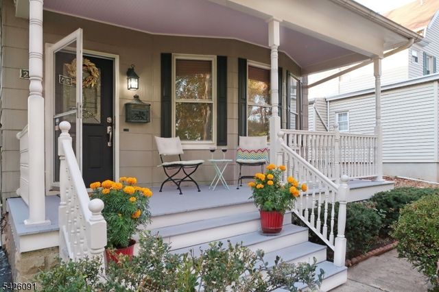 23 44Th St, Maplewood Twp., NJ 07040