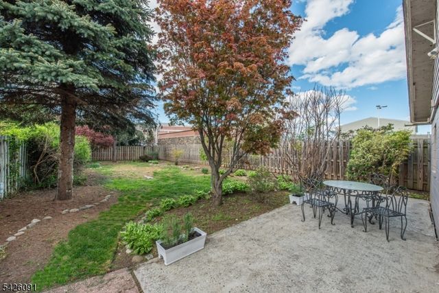 23 44Th St, Maplewood Twp., NJ 07040