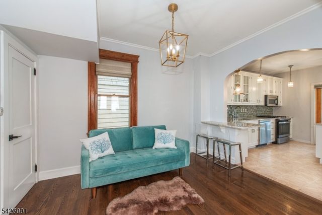 23 44Th St, Maplewood Twp., NJ 07040