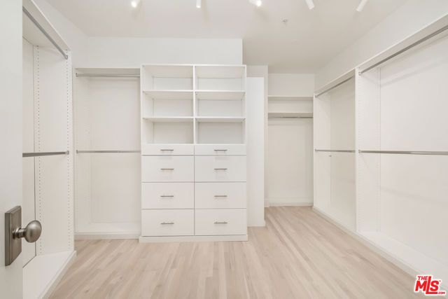 10580 WILSHIRE Boulevard 4NE, Los Angeles, CA 90024