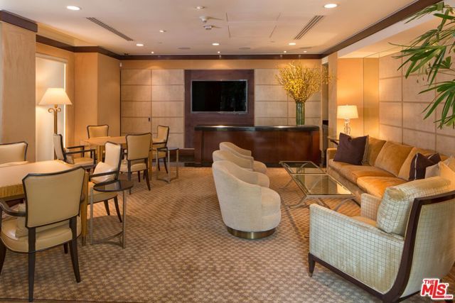 10580 WILSHIRE Boulevard 4NE, Los Angeles, CA 90024