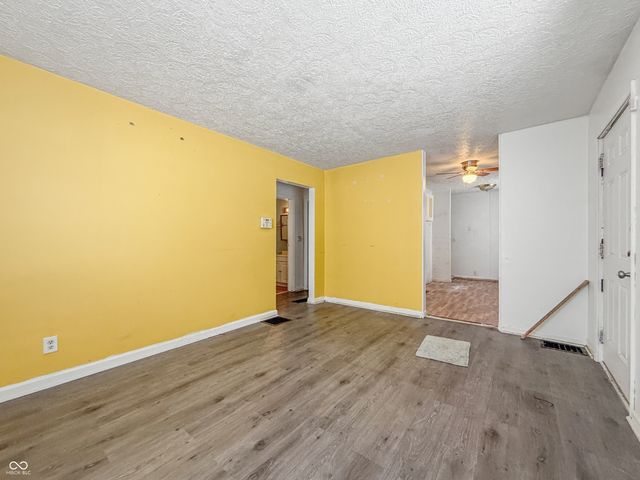 1929 N Linwood Avenue, Indianapolis, IN 46218