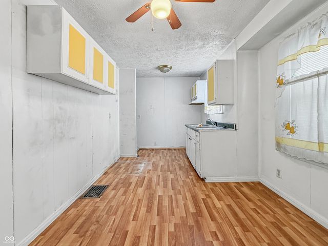 1929 N Linwood Avenue, Indianapolis, IN 46218