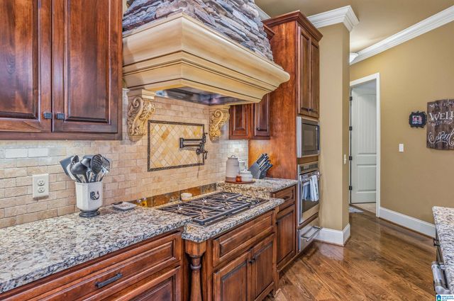 221 RIVER OAKS DRIVE, Helena, AL 35080