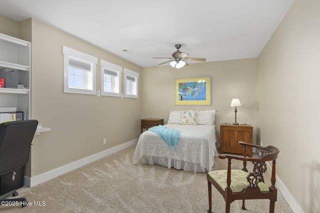 516 Blue Heron Drive, Newport, NC 28570