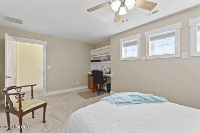516 Blue Heron Drive, Newport, NC 28570