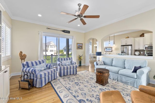 516 Blue Heron Drive, Newport, NC 28570