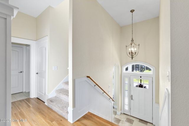 516 Blue Heron Drive, Newport, NC 28570