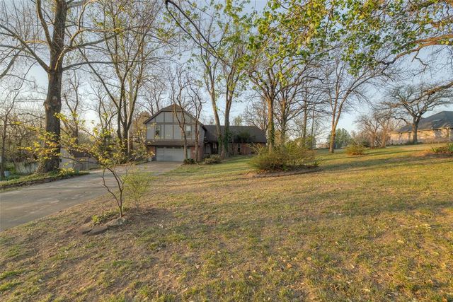11784 Woodland Hill Drive, Choctaw, OK 73020