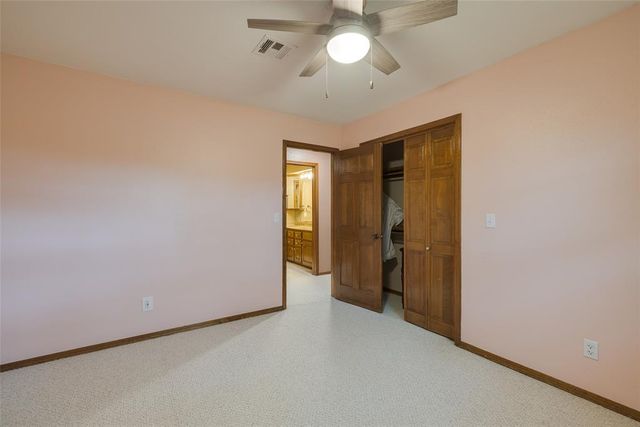 11784 Woodland Hill Drive, Choctaw, OK 73020