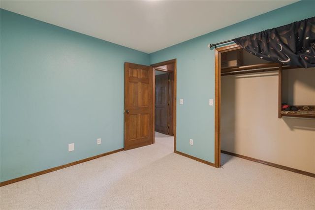 11784 Woodland Hill Drive, Choctaw, OK 73020