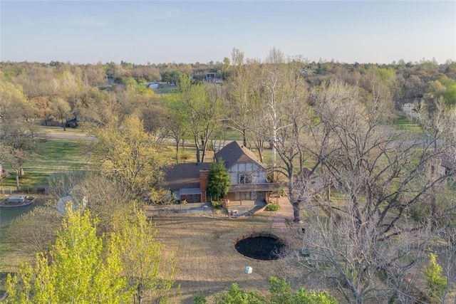 11784 Woodland Hill Drive, Choctaw, OK 73020