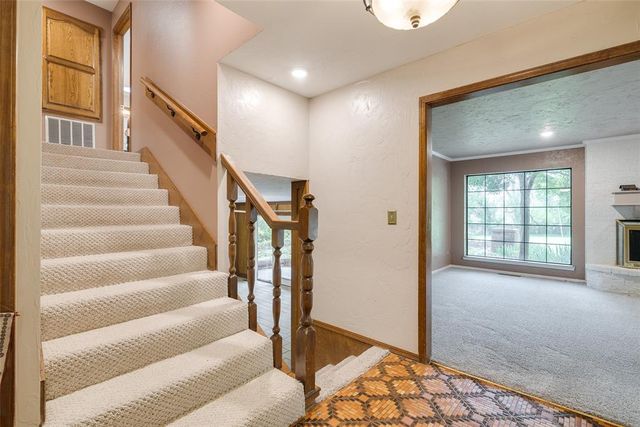 11784 Woodland Hill Drive, Choctaw, OK 73020