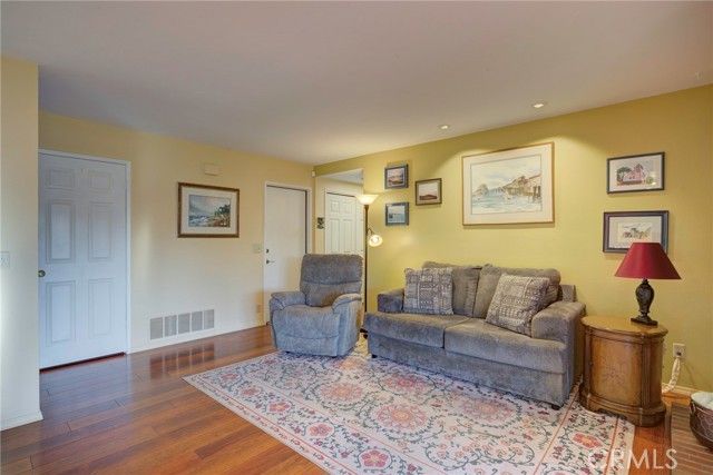 1865 Sequoia, Santa Maria, CA 93454