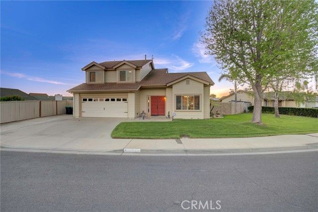 1865 Sequoia, Santa Maria, CA 93454