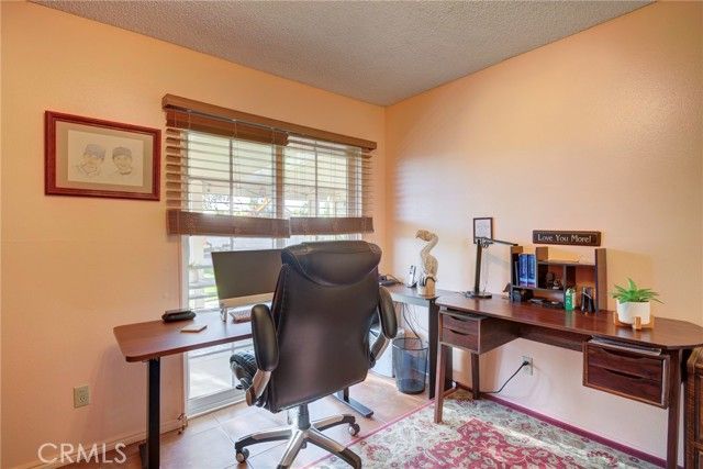 1865 Sequoia, Santa Maria, CA 93454