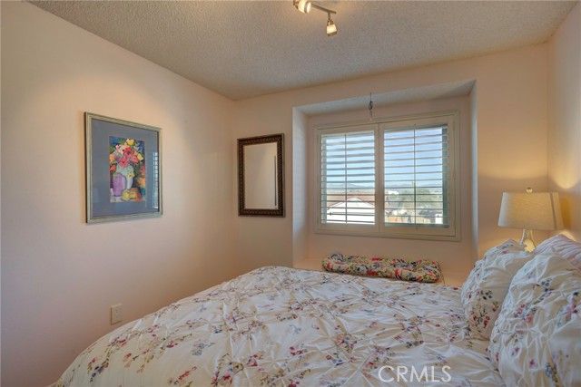 1865 Sequoia, Santa Maria, CA 93454