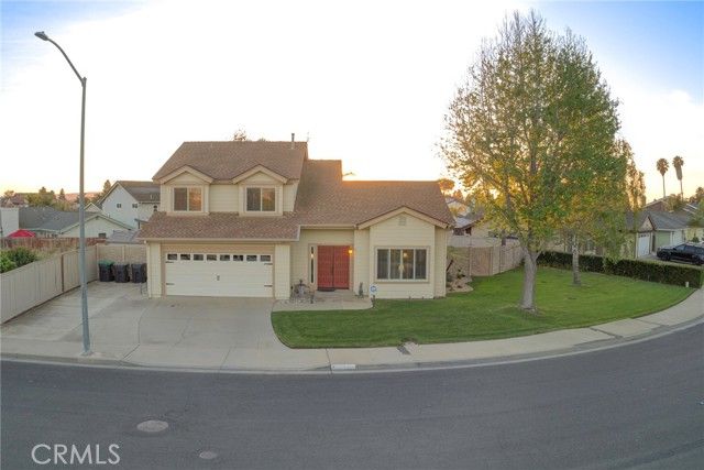 1865 Sequoia, Santa Maria, CA 93454