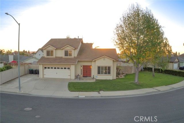 1865 Sequoia, Santa Maria, CA 93454